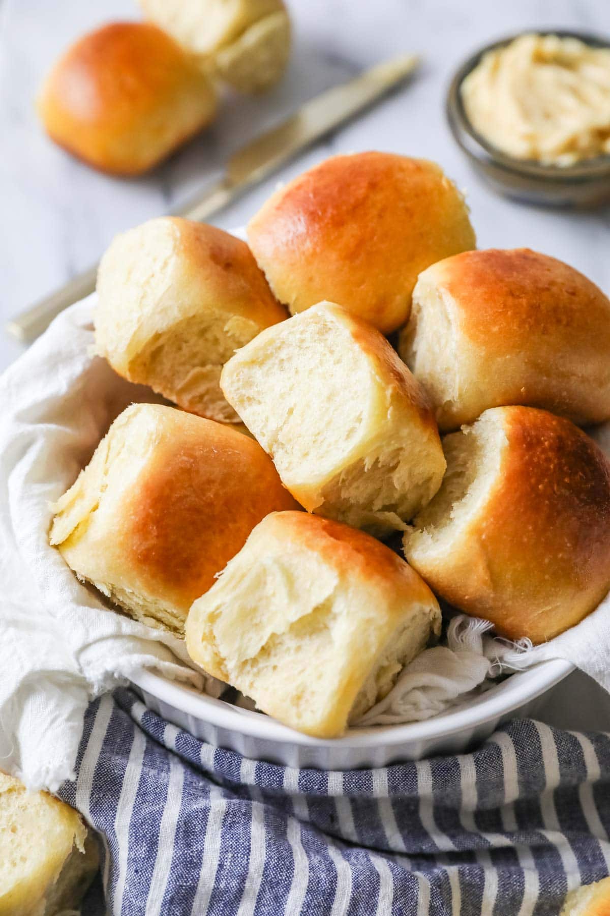 Sourdough Dinner Rolls